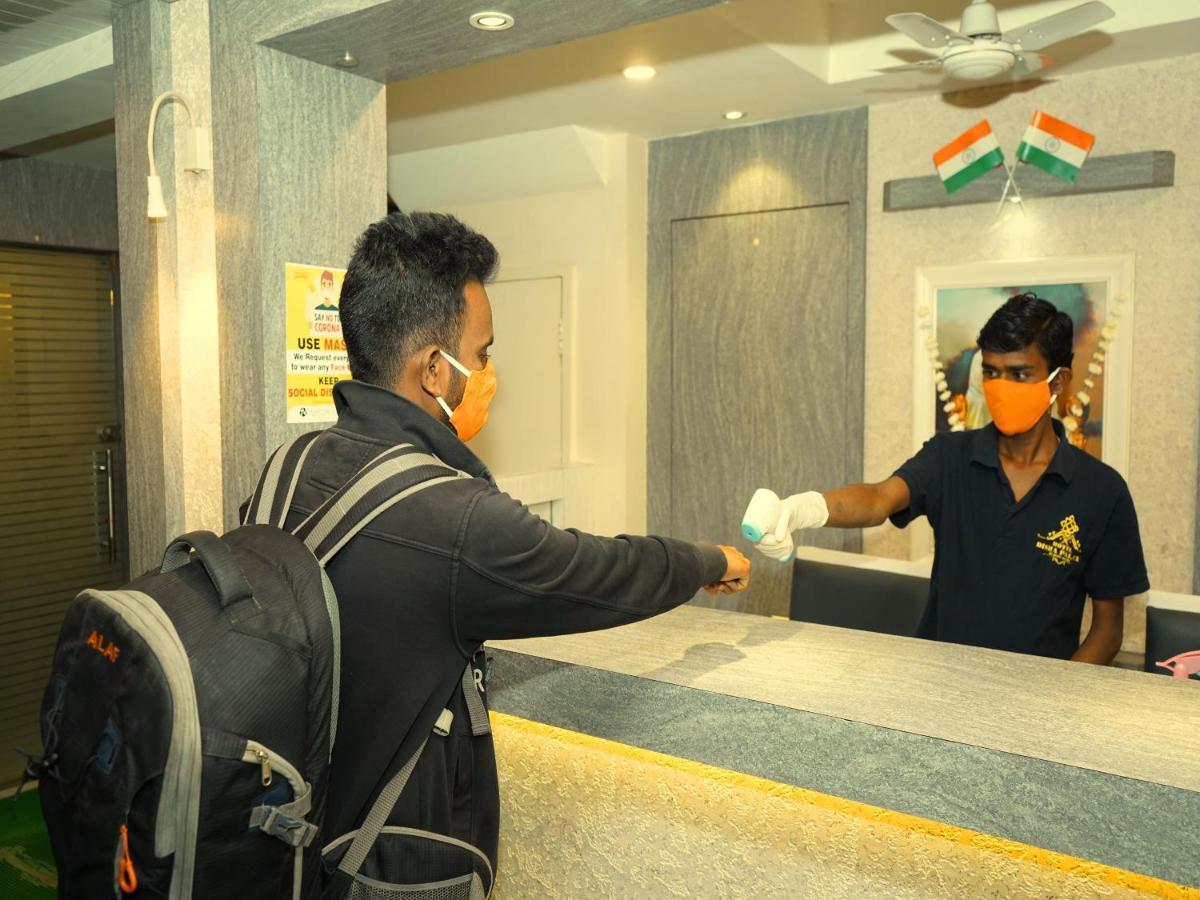 Hotel Disha Palace Shirdi Luaran gambar