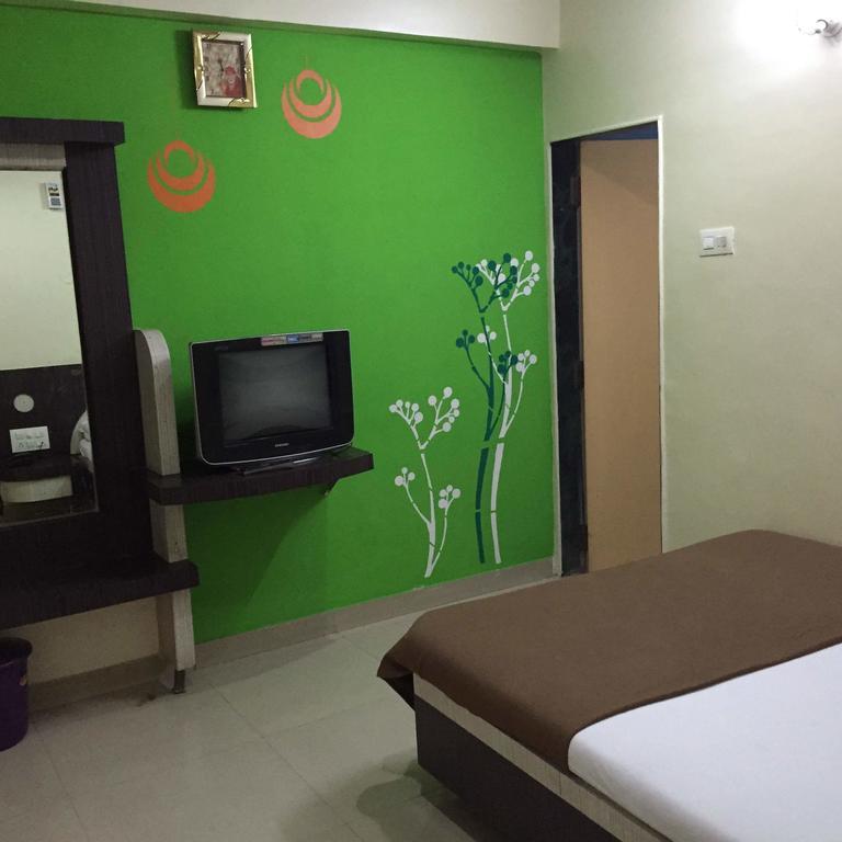 Hotel Disha Palace Shirdi Luaran gambar