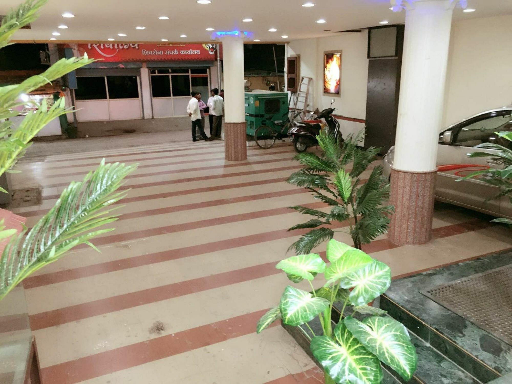 Hotel Disha Palace Shirdi Luaran gambar