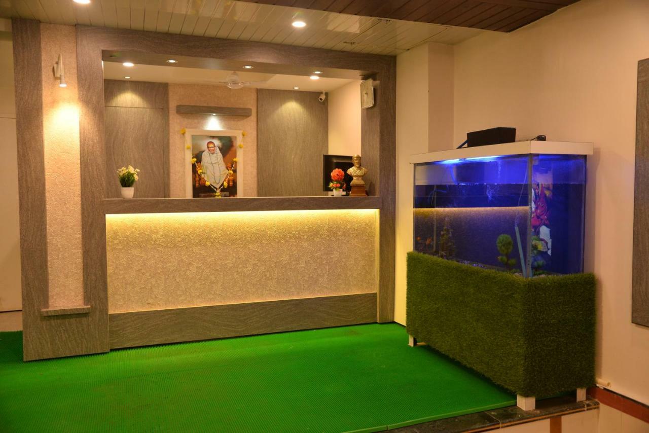 Hotel Disha Palace Shirdi Luaran gambar