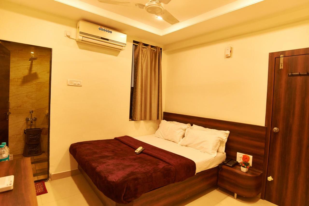 Hotel Disha Palace Shirdi Luaran gambar