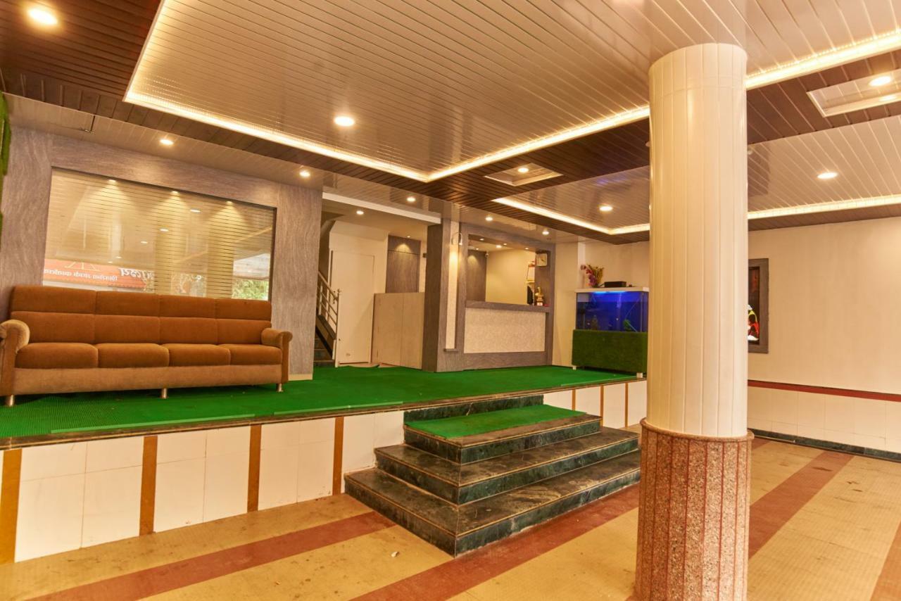 Hotel Disha Palace Shirdi Luaran gambar