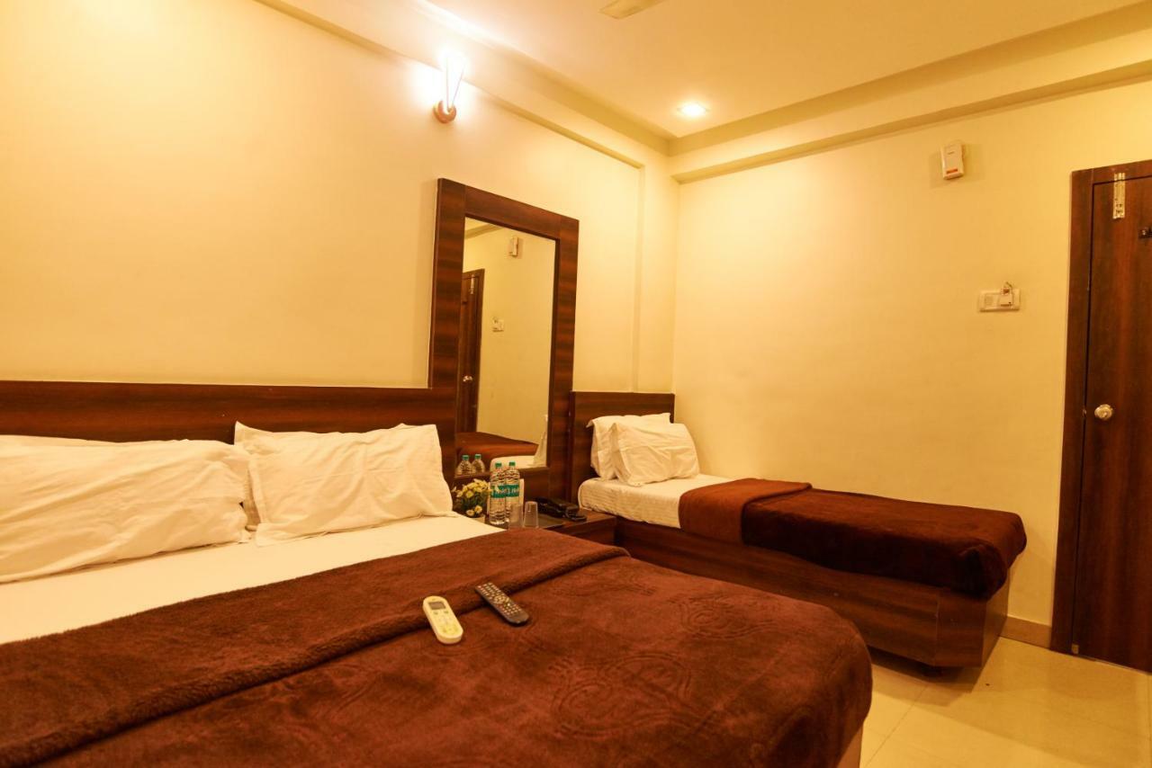 Hotel Disha Palace Shirdi Luaran gambar