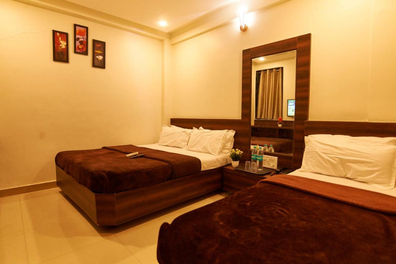 Hotel Disha Palace Shirdi Luaran gambar